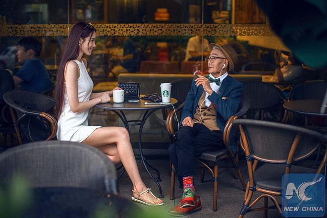 Phát sốt với lão nông biến thành "ông nội đẹp trai nhất Trung Quốc" ảnh 4