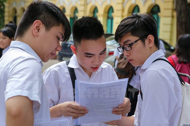 (Ảnh: Lê Minh Sơn/Vietnam+) Hai ngày cuối kỳ thi THPT quốc gia: Miền Bắc có nắng nóng diện rộng ảnh 1