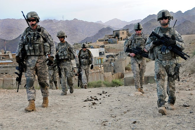 Quân đội Mỹ ở Afghanistan. (Nguồn: Khaama Press) "Quân đội Mỹ sẽ không còn là siêu cường trong 5 năm tới" ảnh 1