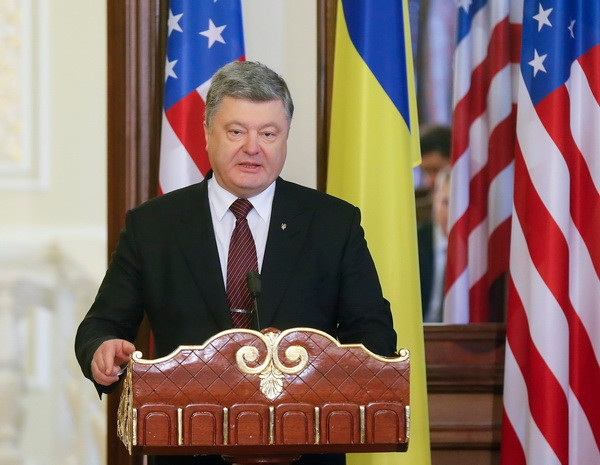 Tổng thống Ukraine: Không có lý do để nới lỏng trừng phạt Nga ảnh 1