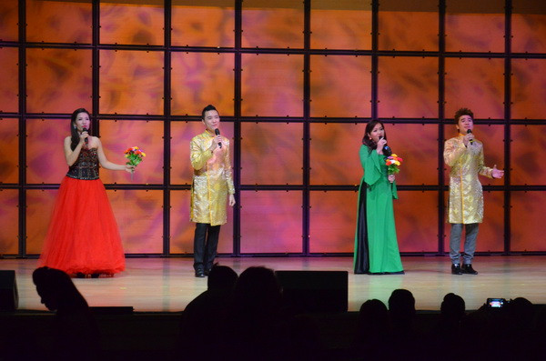 Cộng đồng người Việt tổ chức chương trình đón Tết tại Toronto ảnh 4