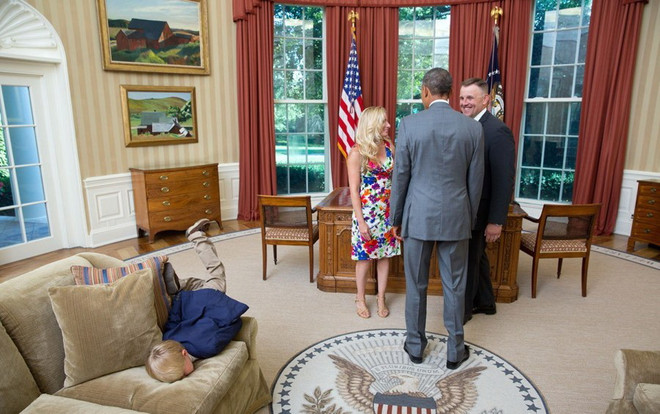 30 khoảnh khắc đặc biệt trong gần 2 triệu bức ảnh của ông Barack Obama ảnh 1