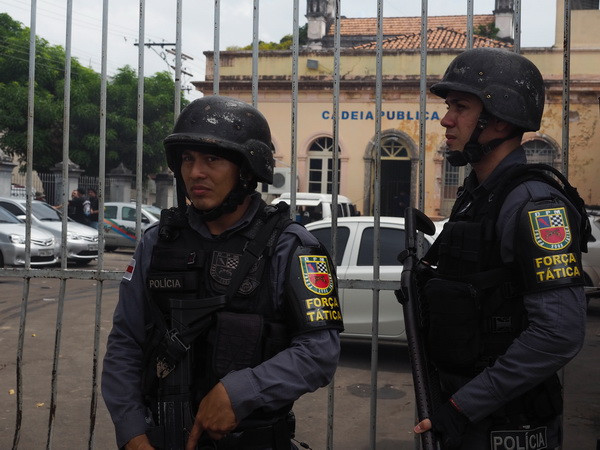 Brazil: Liên tục bạo loạn tại nhà tù, ít nhất 26 phạm nhân thiệt mạng ảnh 1