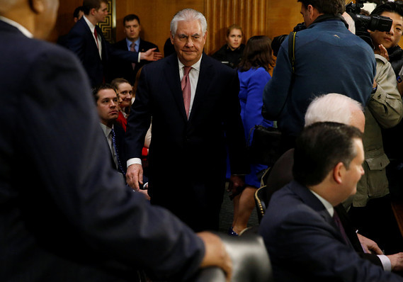 Ông Trump nhắc tới Biển Đông trong cuộc họp báo chính thức đầu tiên ảnh 1