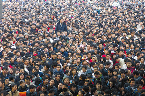 Hình ảnh khủng khiếp từ cuộc di cư về quê ăn Tết của người Trung Quốc ảnh 8