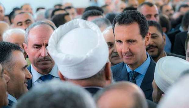 Tổng thống Syria Bashar al-Assad xuất hiện bên ngoài thủ đô Damascus ảnh 1
