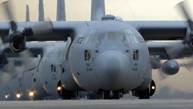 Indonesia mua 5 chiếc máy bay vận tải quân sự Hercules C-130 của Mỹ ảnh 1