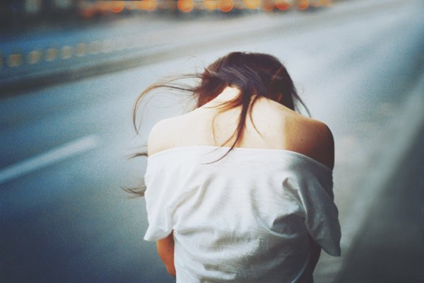 Bị quỵt tiền bán dâm, người phụ nữ gửi tin nhắn nặc danh cho cảnh sát ảnh 1