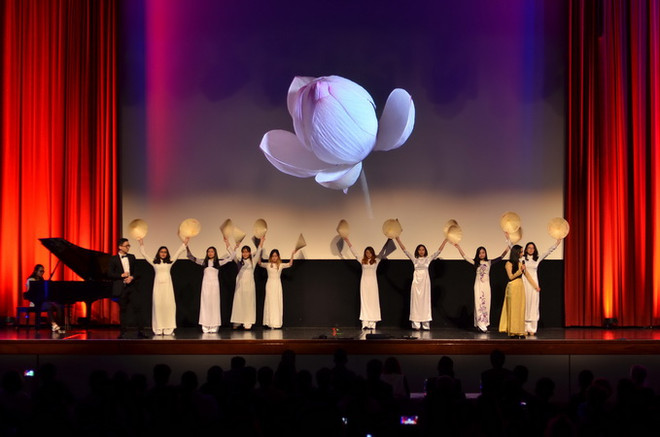 Sôi động đêm Gala thi tài năng của sinh viên Việt Nam tại Australia ảnh 1