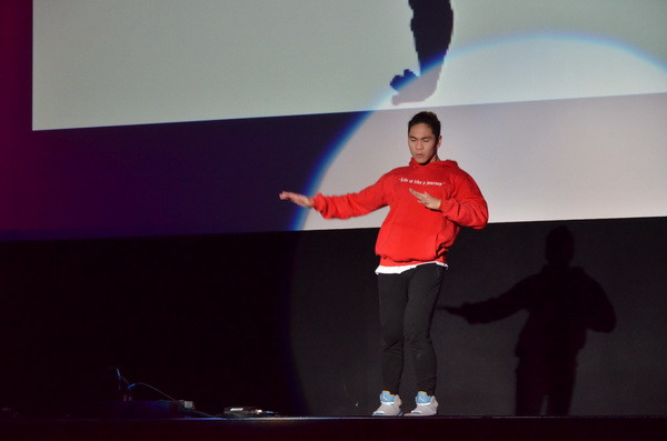 Sôi động đêm Gala thi tài năng của sinh viên Việt Nam tại Australia ảnh 3