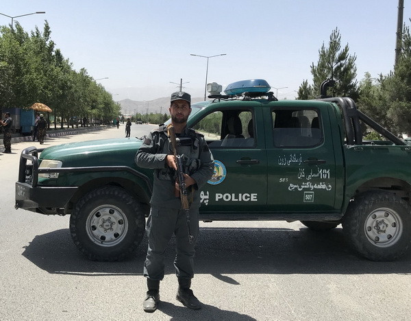Lại đánh bom liều chết đẫm máu tại thủ đô của Afghanistan ảnh 1