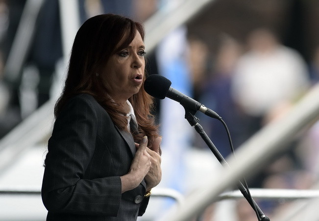 Cựu Tổng thống Christina Fernandez. (Nguồn: eluniverso.com) Cựu Tổng thống Argentina bị cáo buộc che giấu vụ đánh bom năm 1994 ảnh 1