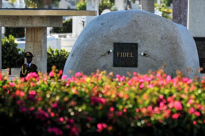 Di sản của lãnh tụ Fidel Castro tiếp tục là nền tảng xây dựng Cuba ảnh 1