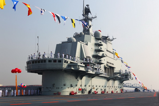 Tàu sân bay Liêu Ninh. (Nguồn: THX/TTXVN) Tàu sân bay Liêu Ninh của Trung Quốc tiến vào Biển Đông ảnh 1