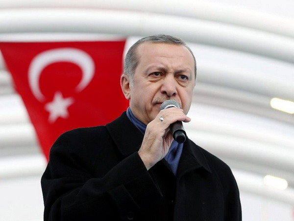 Tổng thống Thổ Nhĩ Kỳ Tayyip Erdogan. (Nguồn: Getty Images) Thổ Nhĩ Kỳ điều tra hàng nghìn người sử dụng mạng xã hội ảnh 1