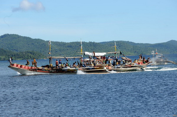 Tàu cá của ngư dân Philppines. (Nguồn: VOA) Philippines: 4 thuyền viên mất tích, có khả năng bị bắt cóc ảnh 1