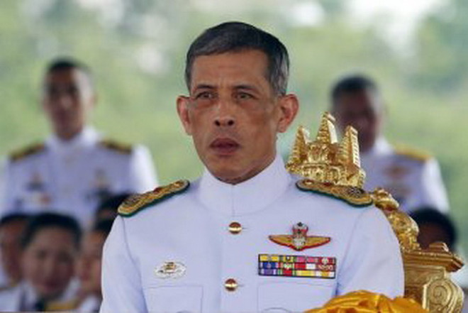 Hoàng Thái tử Maha Vajiralongkorn đã chính thức lên ngôi Vua ảnh 1