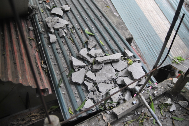 BIDV khắc phục hậu quả vật liệu rơi sập mái nhà dân ảnh 3