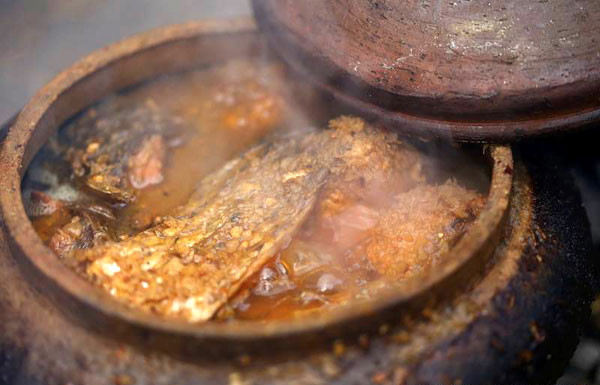 Cá kho Vũ Đại "sốt" sình sịch, lượng đặt hàng gấp 3 lần mọi năm ảnh 1