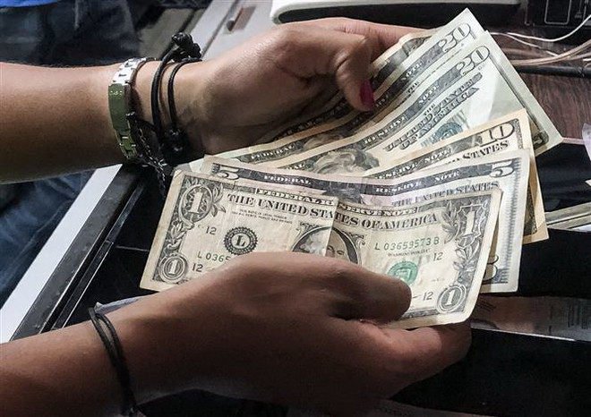 Đồng USD yếu hơn sẽ là cú huých cho chứng khoán trong năm 2020 ảnh 1