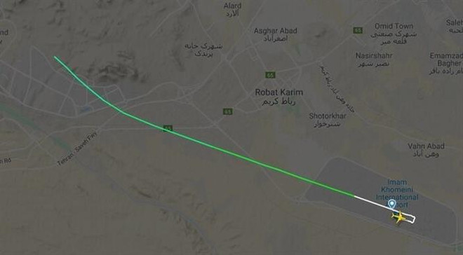 Xuất hiện video quay máy bay Ukraine chở 180 người gặp nạn tại Iran ảnh 1