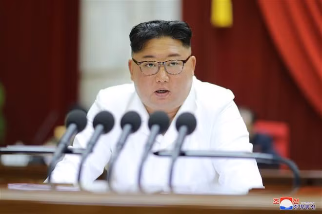 Ông Kim Jong-un khẳng định quyết tâm phát triển quan hệ với Việt Nam ảnh 1