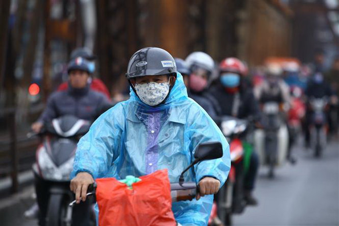 Không khí lạnh gây mưa rét ở Bắc Bộ, nhiệt độ tụt xuống 13 độ C ảnh 1