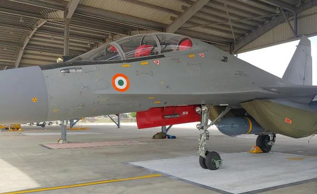 Ấn Độ triển khai phi đội Sukhoi-30MKI đầu tiên ở miền Nam ảnh 1