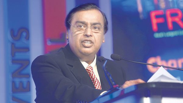 Người giàu nhất châu Á mở cổng mua sắm cạnh tranh với Amazon ảnh 1