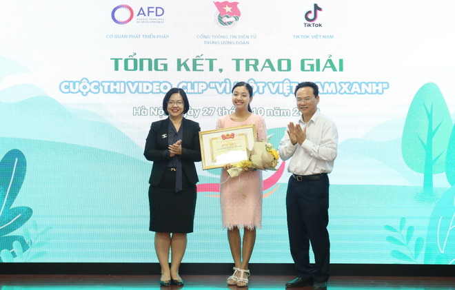 Clip bằng tiếng Anh đoạt giải Nhất cuộc thi 'Vì một Việt Nam xanh' ảnh 1