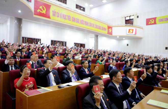 [Photo] Bà Giàng Páo Mỷ tái đắc cử Bí thư Tỉnh ủy Lai Châu ảnh 3