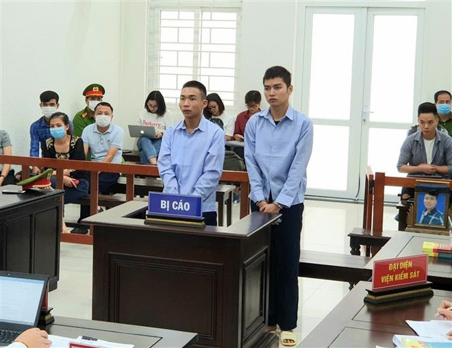 Tuyên án tử hình 2 bị cáo sát hại nam sinh chạy Grab ở Hà Nội ảnh 1