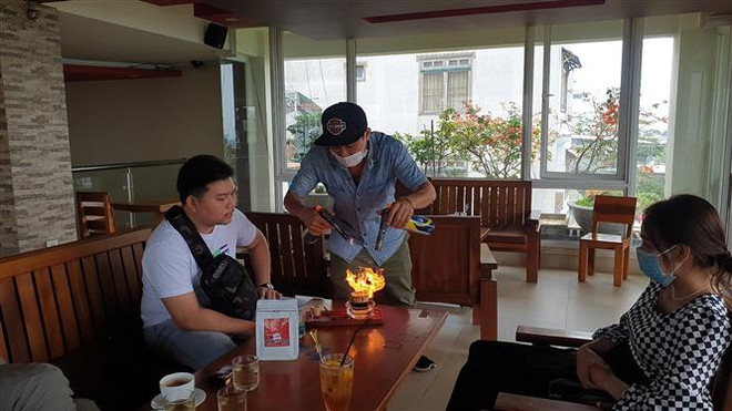 Lâm Đồng: Lập biên bản vụ 'ly càphê đắt nhất Việt Nam' ảnh 2