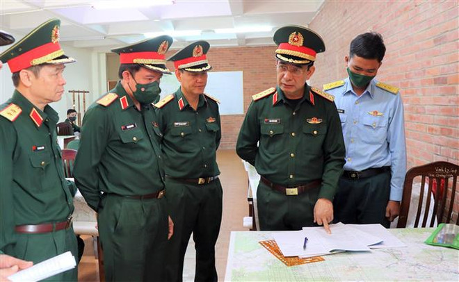 Bộ trưởng Quốc phòng Phan Văn Giang làm việc tại Học viện Lục quân ảnh 1