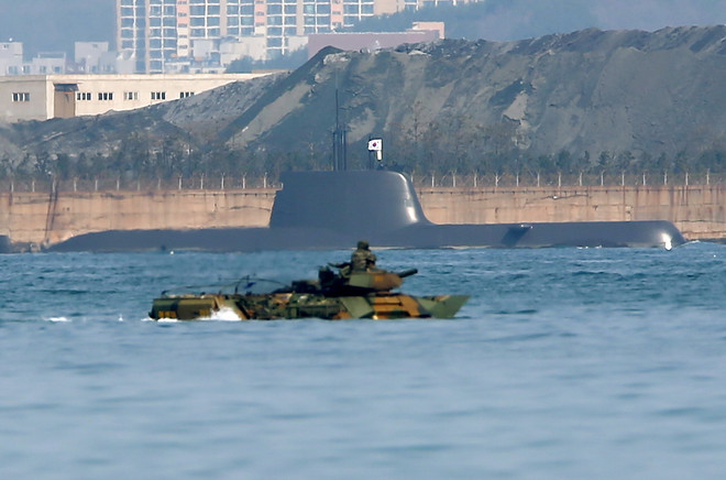 Hàn Quốc sẽ tổ chức diễn tập cứu hộ tàu ngầm quy mô lớn ảnh 1