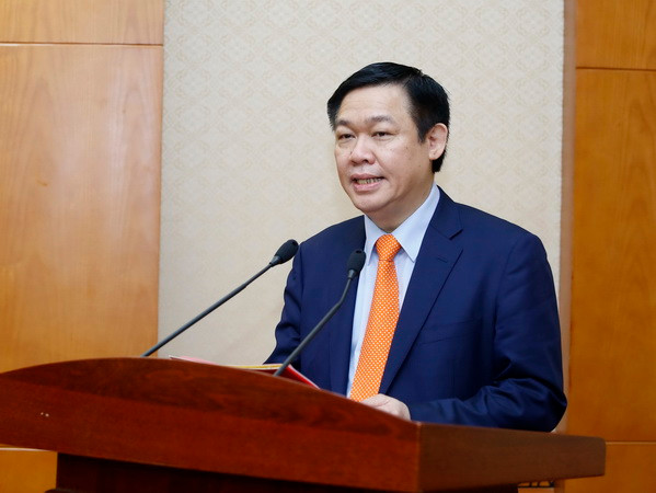 Phó Thủ tướng Vương Đình Huệ. (Ảnh: An Đăng/TTXVN) Phó Thủ tướng lên tiếng về hoạt động kinh doanh mua bán nợ ảnh 1