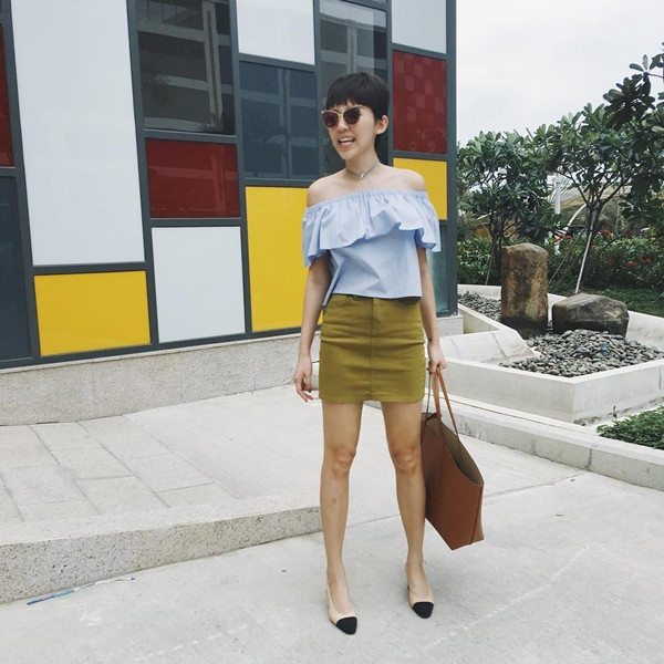 Gam màu xanh-trắng "thống trị" street style của mỹ nhân Việt ảnh 7