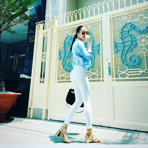 Gam màu xanh-trắng "thống trị" street style của mỹ nhân Việt ảnh 2