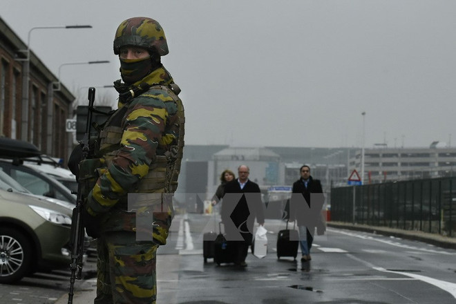 Bỉ bắt giữ 6 đối tượng sau loạt vụ tấn công khủng bố đẫm máu ảnh 1