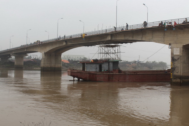 Hải Dương: Khẩn trương khắc phục sự cố ở cầu An Thái ảnh 1