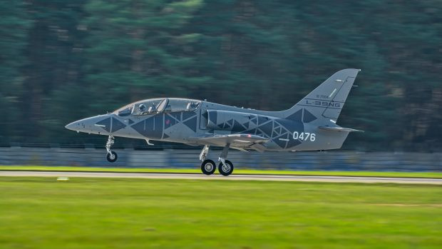 Séc sản xuất hàng loạt máy bay quân sự sau 20 năm tạm dừng ảnh 1