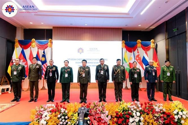 Việt Nam tham dự Hội nghị Tư lệnh Quốc phòng ASEAN lần thứ 19 ảnh 2
