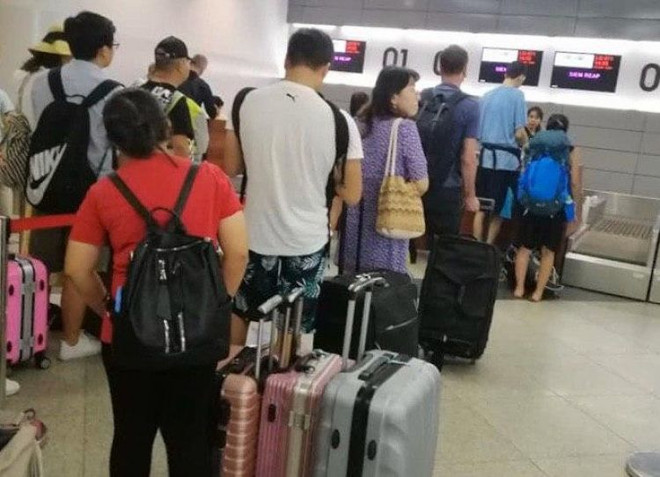 Campuchia dỡ bỏ quy định xét nghiệm đối với người nhập cảnh ảnh 1