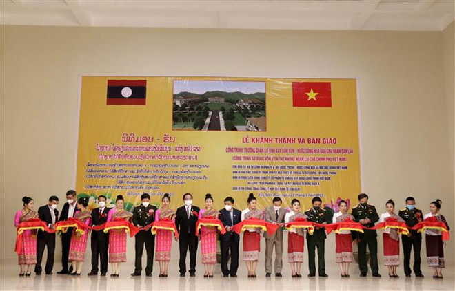 Khởi công và khánh thành một số dự án của Việt Nam giúp Lào ảnh 1