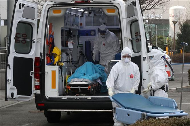 COVID-19 ngày 14/3: Vẫn còn gần 66.000 người phải điều trị tích cực ảnh 1