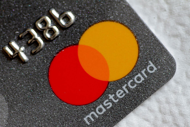 Mastercard quyết định dừng dịch vụ mạng ở Nga.(Nguồn: Reuters) Các hãng thẻ thanh toán Visa, Mastercard dừng hoạt động tại Nga ảnh 1