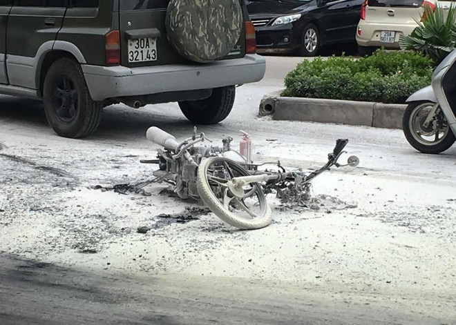 Thoát chết nhờ được cứu bởi chính người vừa va chạm giao thông ảnh 1