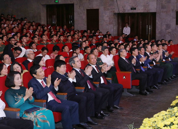 8 giải A sáng tác theo chủ đề học, làm theo gương Chủ tịch Hồ Chí Minh ảnh 3