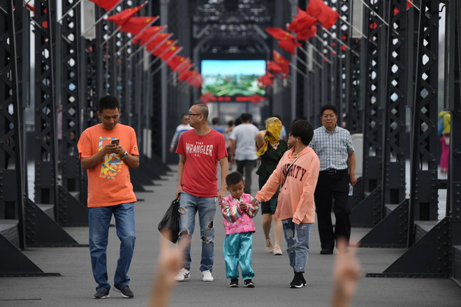 Ông Trump: Trung Quốc cần kiểm soát chặt chẽ biên giới với Triều Tiên ảnh 1