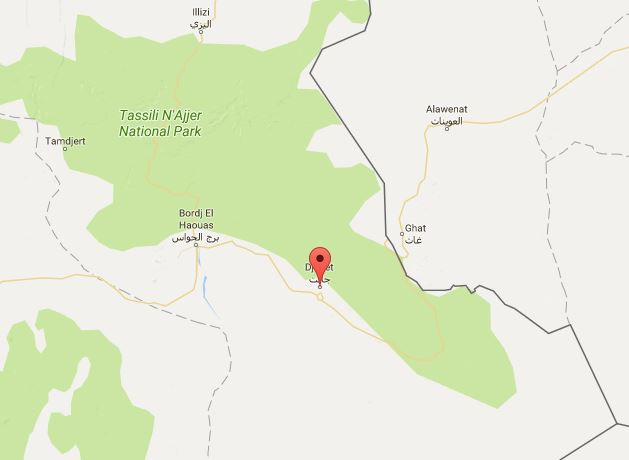 Quân đội Algeria diễn tập bắn đạn thật gần biên giới Libya ảnh 1